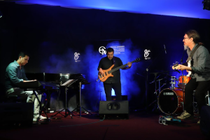 CALLE LARGA: Centro Cultural Presidente Pedro Aguirre Cerda invita a disfrutar del Cuarteto Jazz Latino de Mauricio Farfán