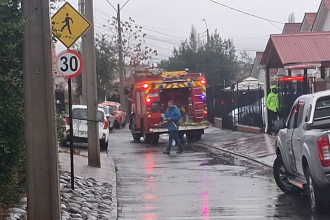 LOS ANDES: [AUDIO] Bomberos controla incendio registrado esta mañana en Villa Los Portones