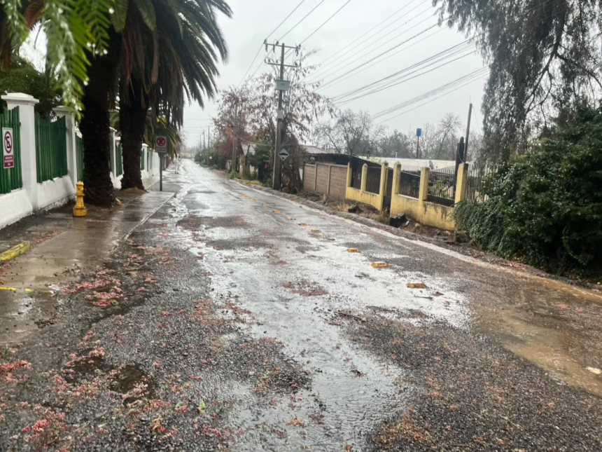 LOS ANDES: Varias familias del sector Santa Rosa llevan más de dos días sin energía eléctrica