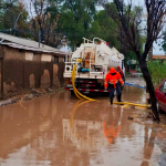 LOS ANDES: Equipos municipales continúan en terreno mientras persisten las lluvias en la comuna