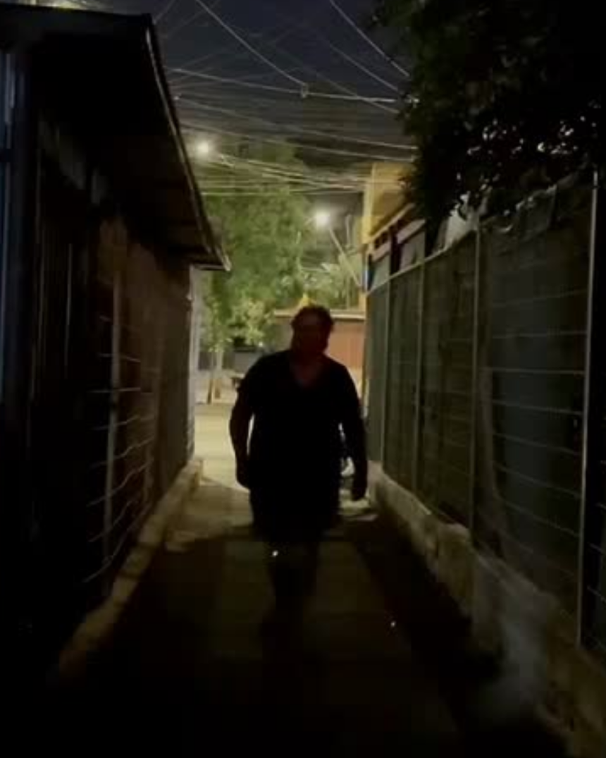 SAN FELIPE: [VIDEO] Instalan 44 focos fotovoltaicos para mejorar la seguridad de familias de Villa Departamental