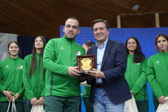 LOS ANDES: Los Andes realizó emotivo recibimiento a delegaciones participantes del Mundial de Voleibol Femenino Sub-17