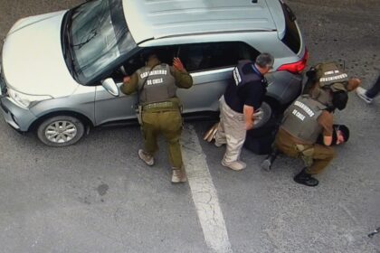 LOS ANDES: Seguridad Pública y Carabineros logran detener a sujeto acusado de robo de accesorios de vehículos