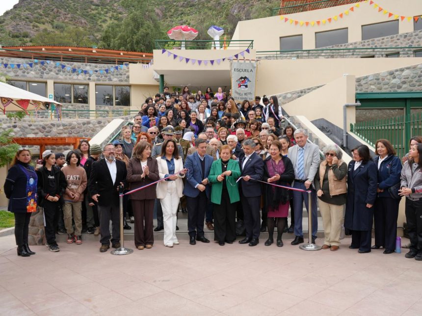 LOS ANDES: Biblioteca Municipal Hermano Emeterio José reabre sus puertas tras importante proceso de remodelación
