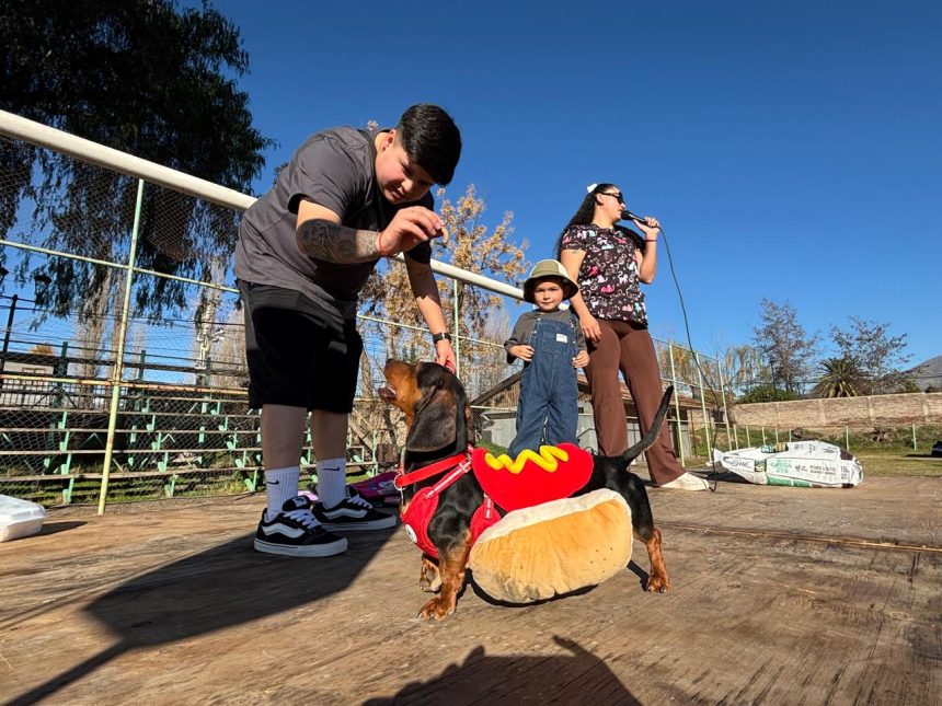 CALLE LARGA: Fiesta Canina de Calle Larga reunió a familias y sus mascotas en una jornada de tenencia responsable