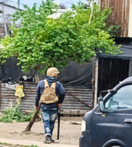 SAN FELIPE: Denuncian disparos con escopeta desde tercer piso de un block en Villa Departamental: operativo policial deja tres detenidos