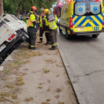 SAN FELIPE: Camión termina en canal tras accidente en avenida Chacabuco.
