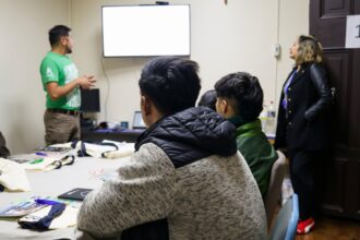 REGIÓN DE VALPARAÍSO:Cuatro jóvenes en proceso de reinserción social se forman como guías turísticos en Valparaíso
