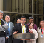 LLAYLLAY:Vecinos de Las Vegas llegan al Congreso para exigir solución al peaje que los obliga a salir de la comuna para regresar a sus hogares.