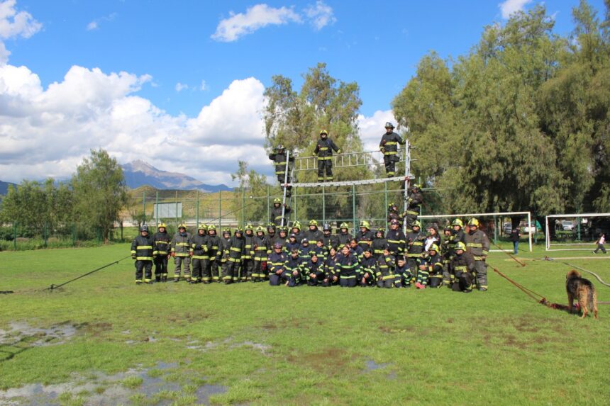 LOS ANDES: Nueve nuevos bomberos fueron bautizados en la Segunda Compañía Pompa Roma a una semana de su aniversario