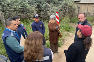CATEMU: Autoridades se reúnen en Los Corrales para evaluar medidas tras emergencia química.